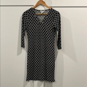 XXS White House Black Market Black White Chain Dress